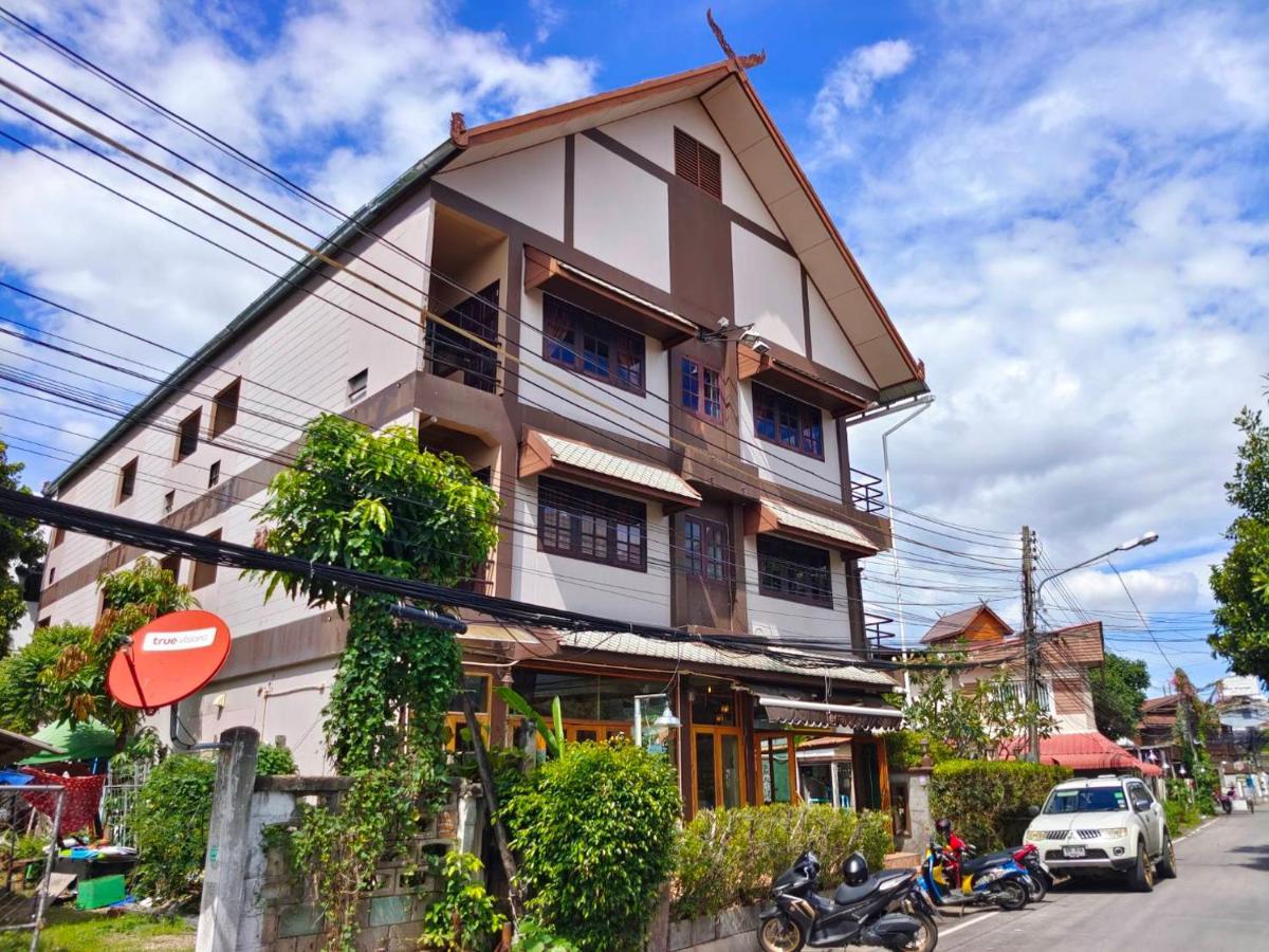 Wualai Boutique By Lanna Oriental Hotel Chiang Mai Exterior foto
